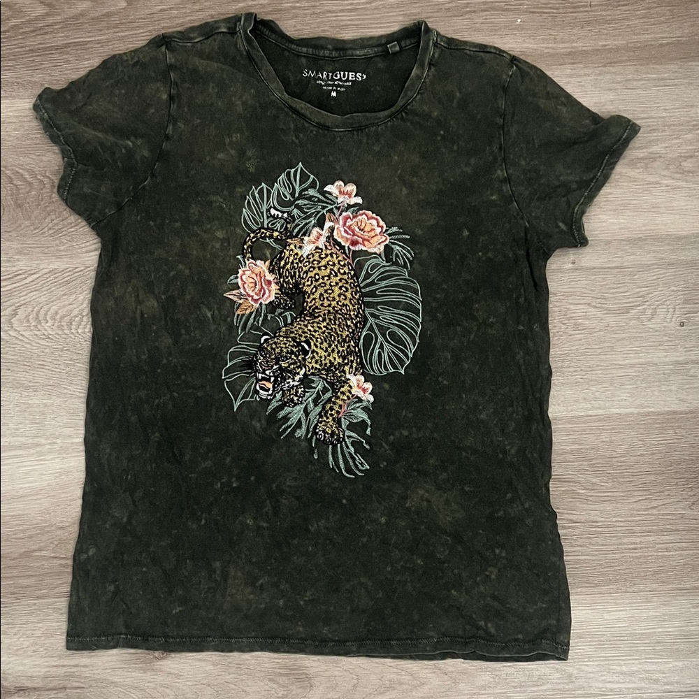 Guess Olive Graphic Tee with Leopard Design